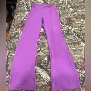 Lululemon Groove Super High Rise Flare Legging